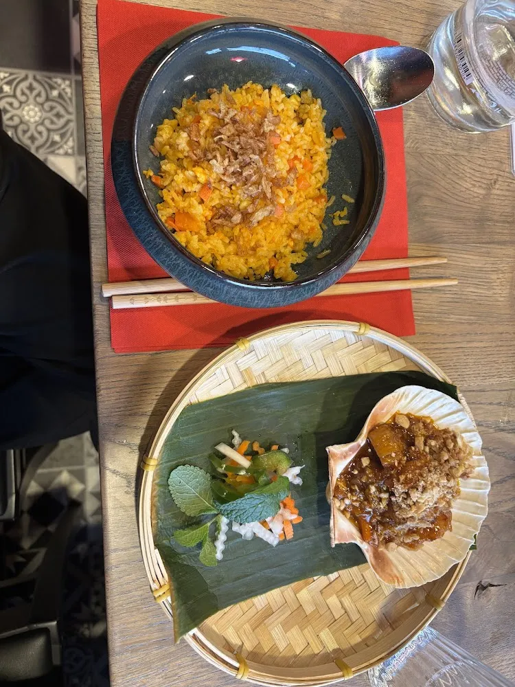 Saint Jaque Saute À la Vietnamienne